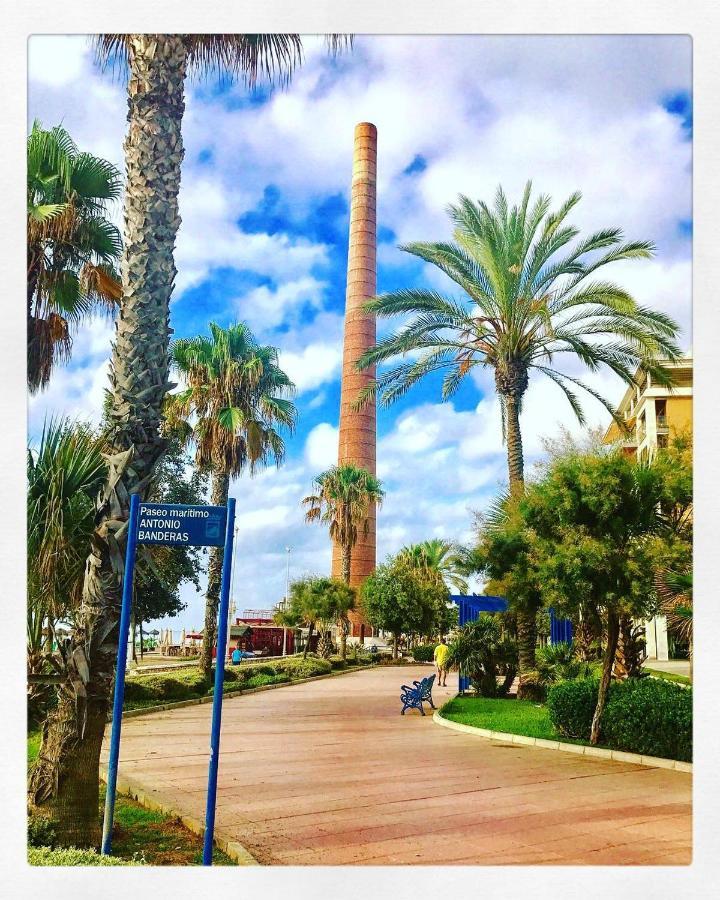 Precioso Apartamento A 5 Minutos Andando De La Playa Málaga Extérieur photo